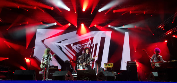 Пуче зора уз Ван Гог, Мањифика, Блажу...